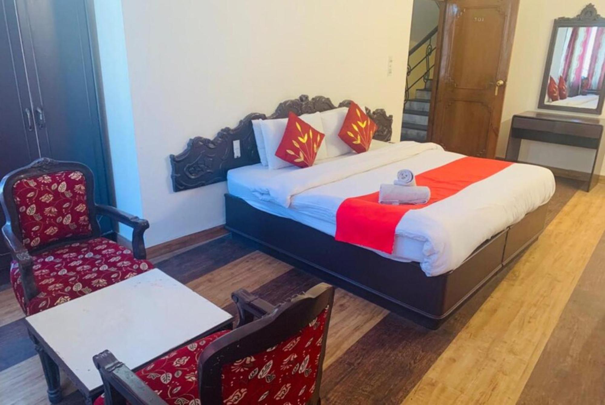 Hotel Premium Kalinga Inter Continental - Newly Decorated - Wifi - Service - Parking Available - Luxury In