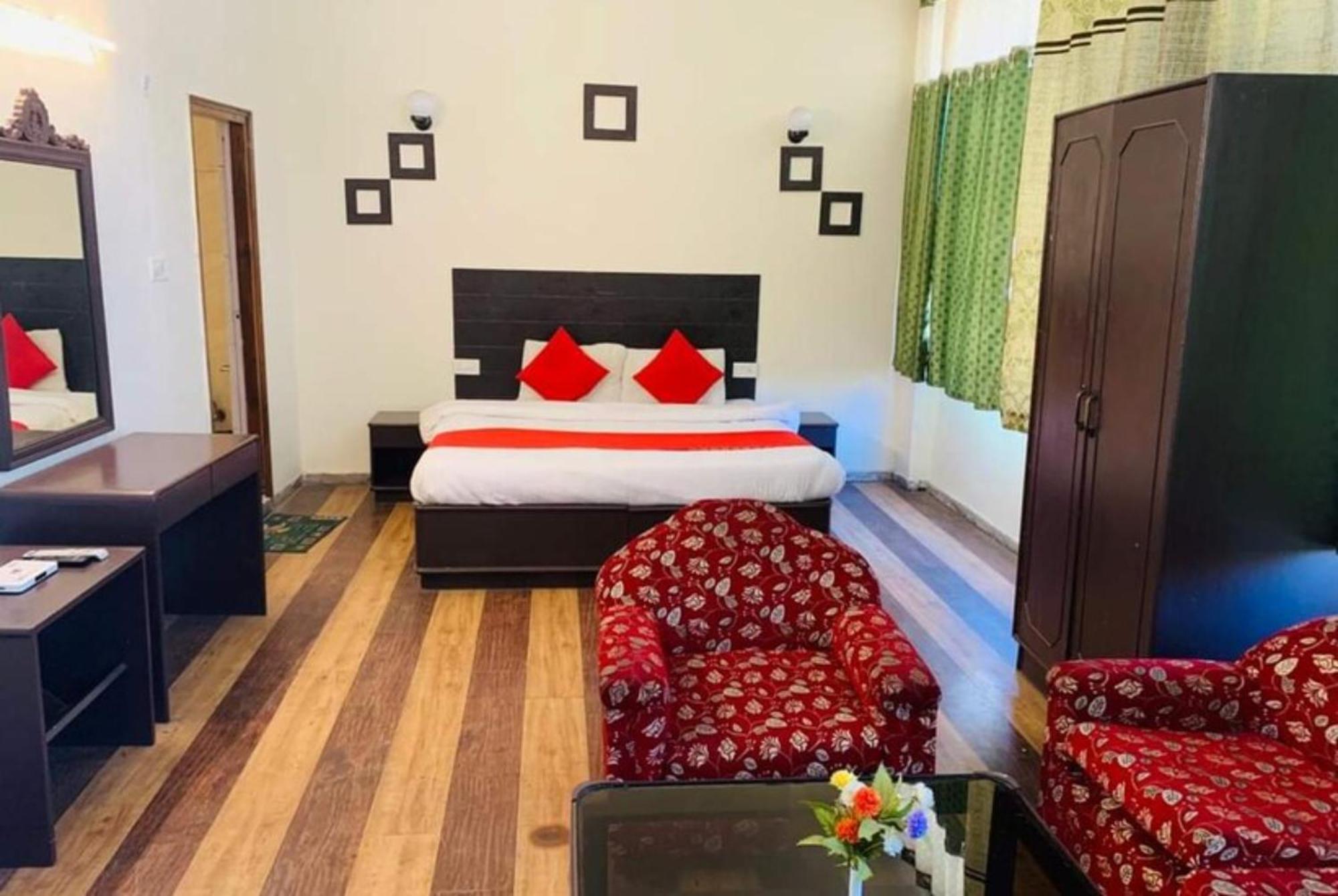 Hotel Premium Kalinga Inter Continental - Newly Decorated - Wifi - Service - Parking Available - Luxury In