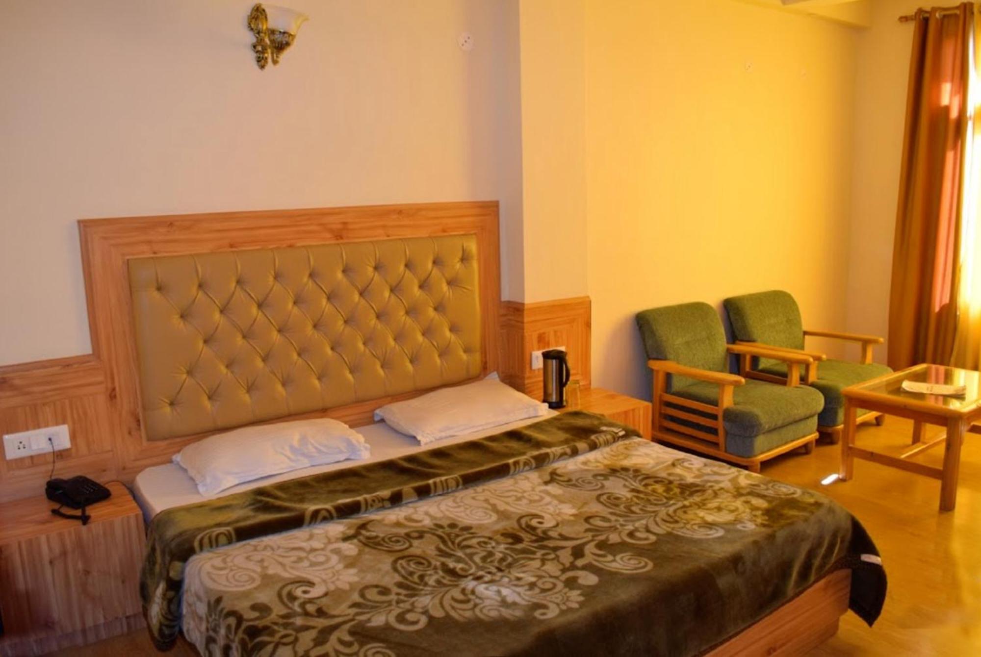 Premium New Ambika International - Jungle Safari- Free Parking- Restaurant - Bonfire - Facilities In Hotel 4*