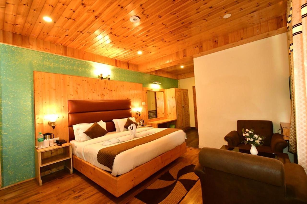 Hotel Chichoga Heights 3*