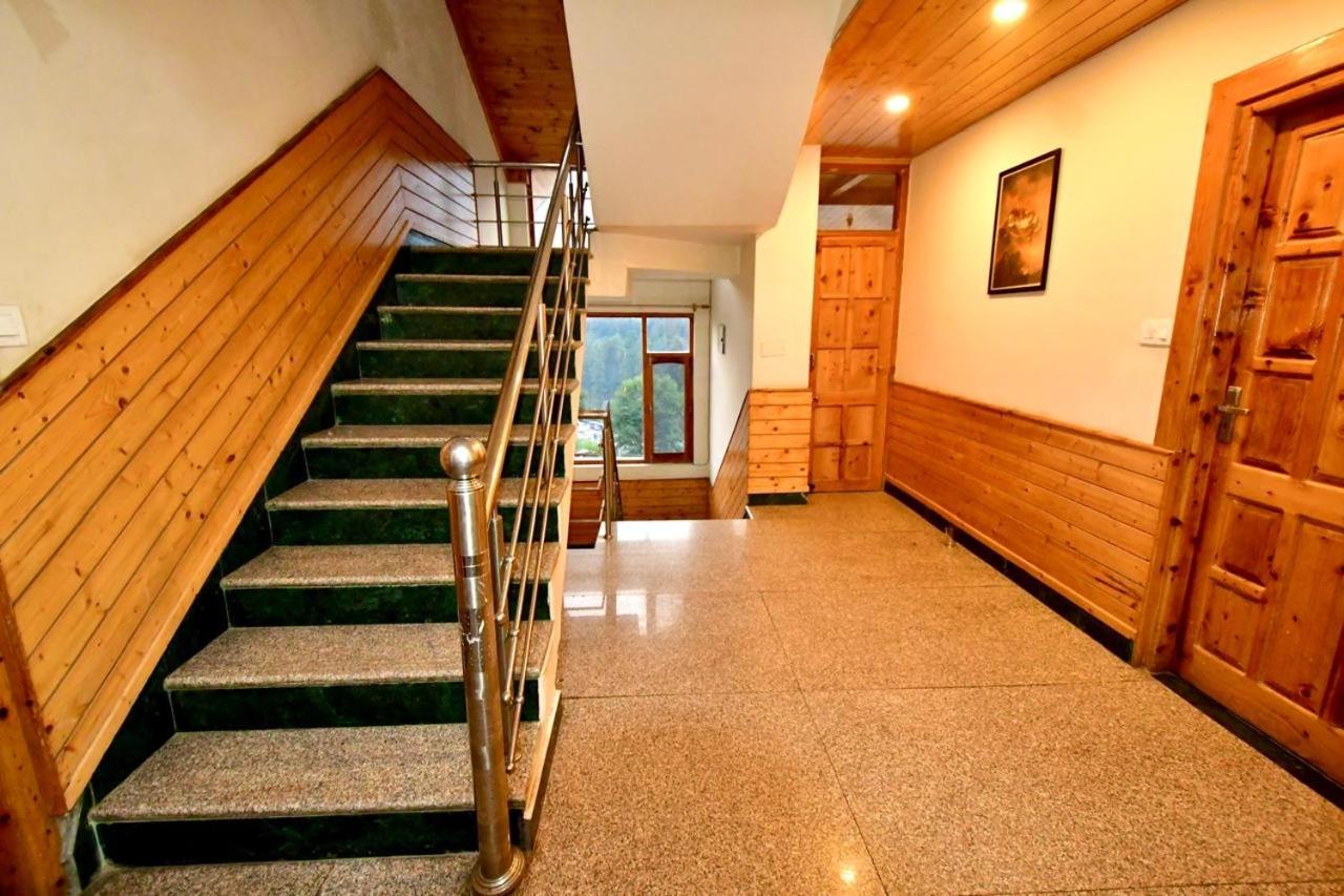 Hotel Chichoga Heights Manali (Himachal Pradesh)