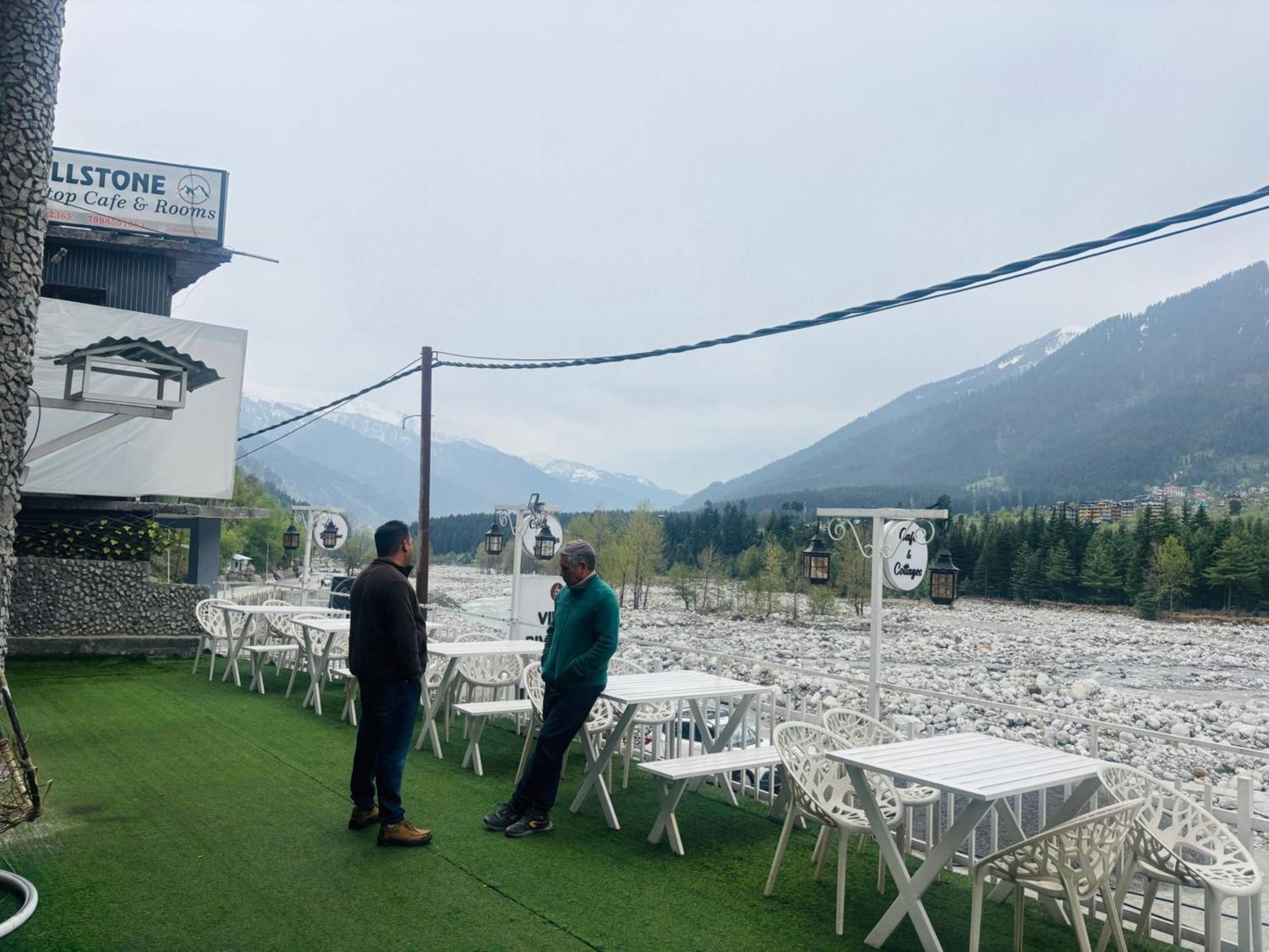 Riverine Cafe & Riverview Near Mall Road Manali (Himachal Pradesh)