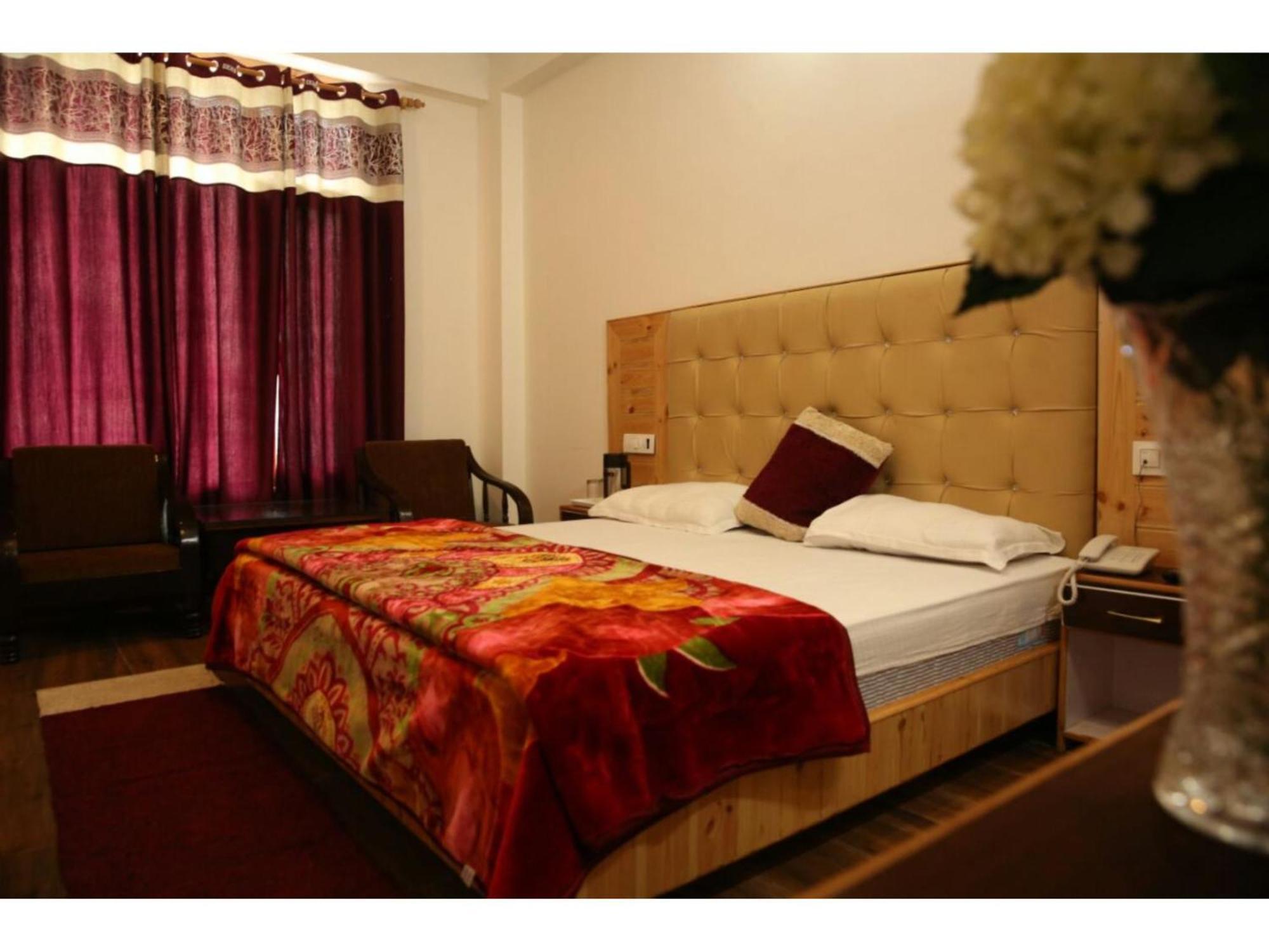 Budget Saras Near Temple - Free Parking - Restaurant Facilities - In 4* Manali (Himachal Pradesh)