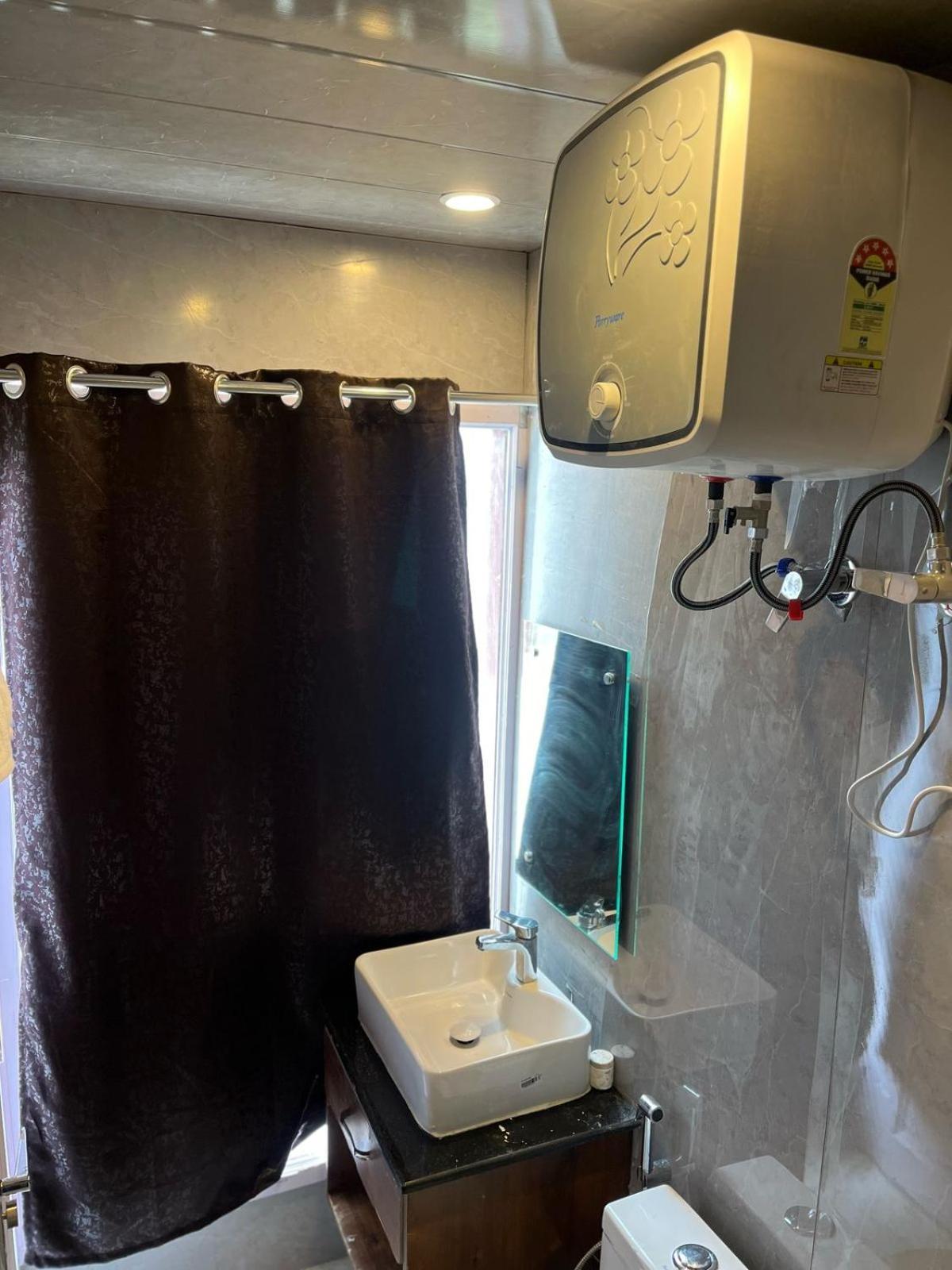Winterfell Retreat Hotel Manali (Himachal Pradesh)