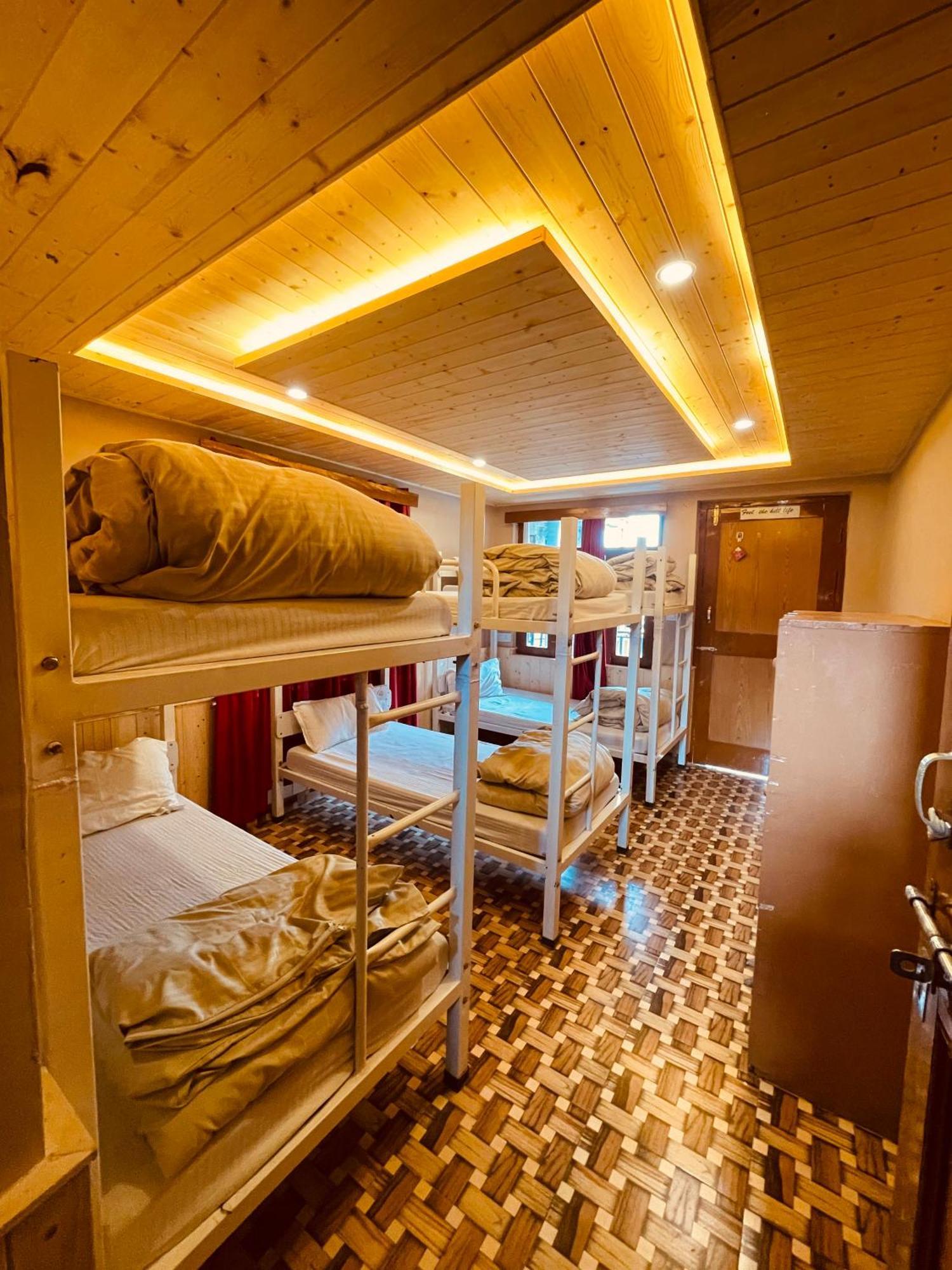 La Voglia-old Hostel Manali (Himachal Pradesh)
