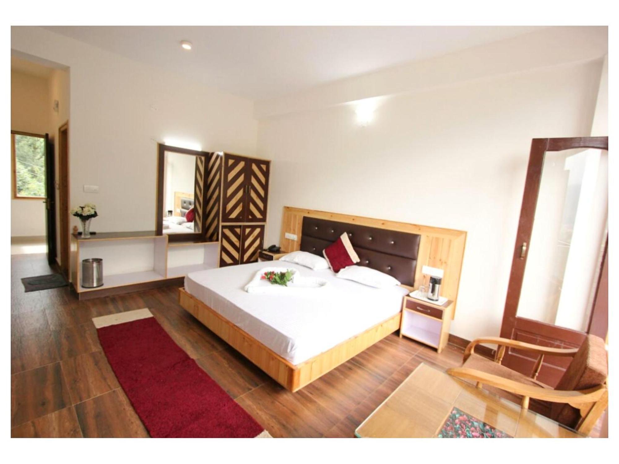 Hotel Saras