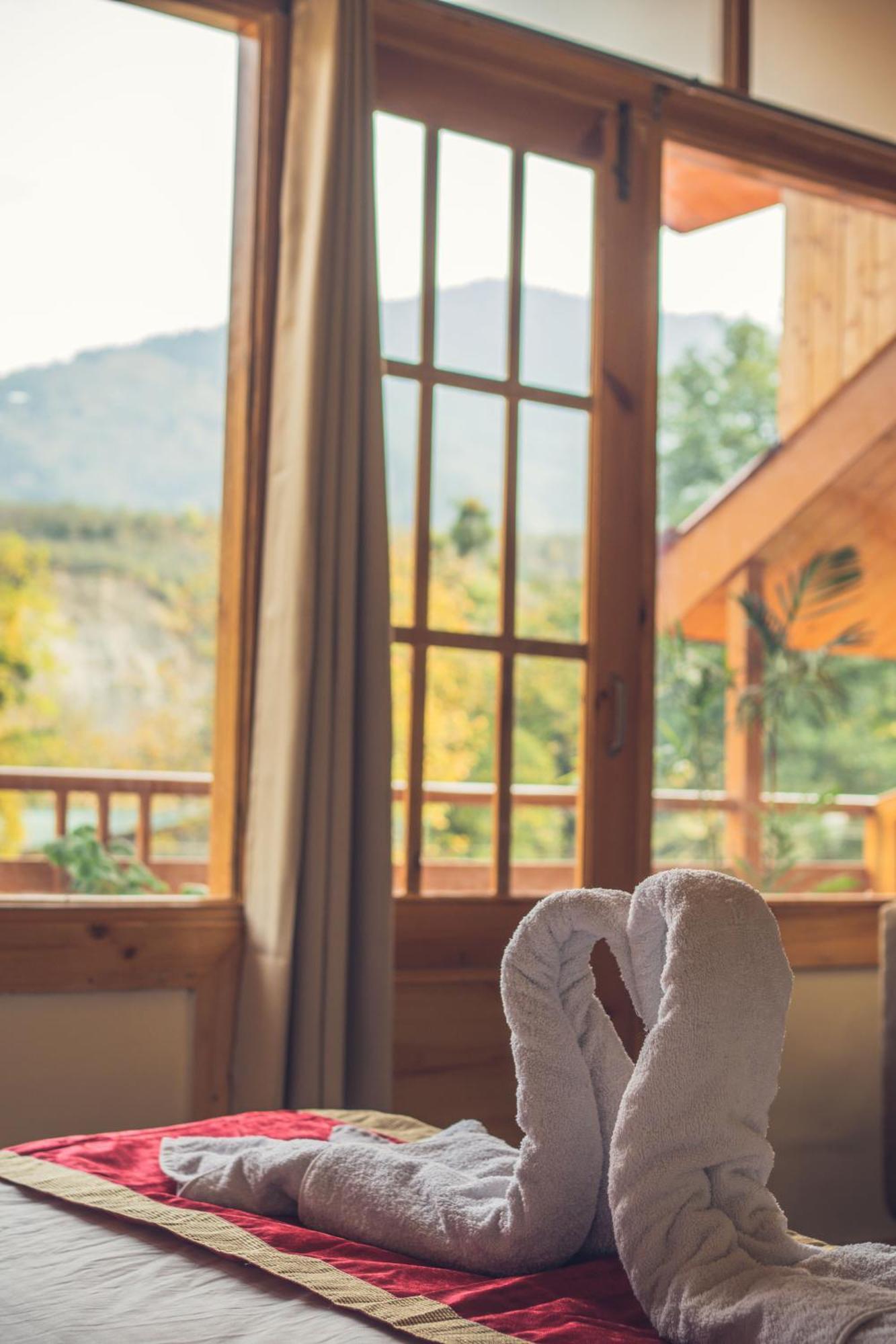 Resort Persimmon Farmstead Manali (Himachal Pradesh)