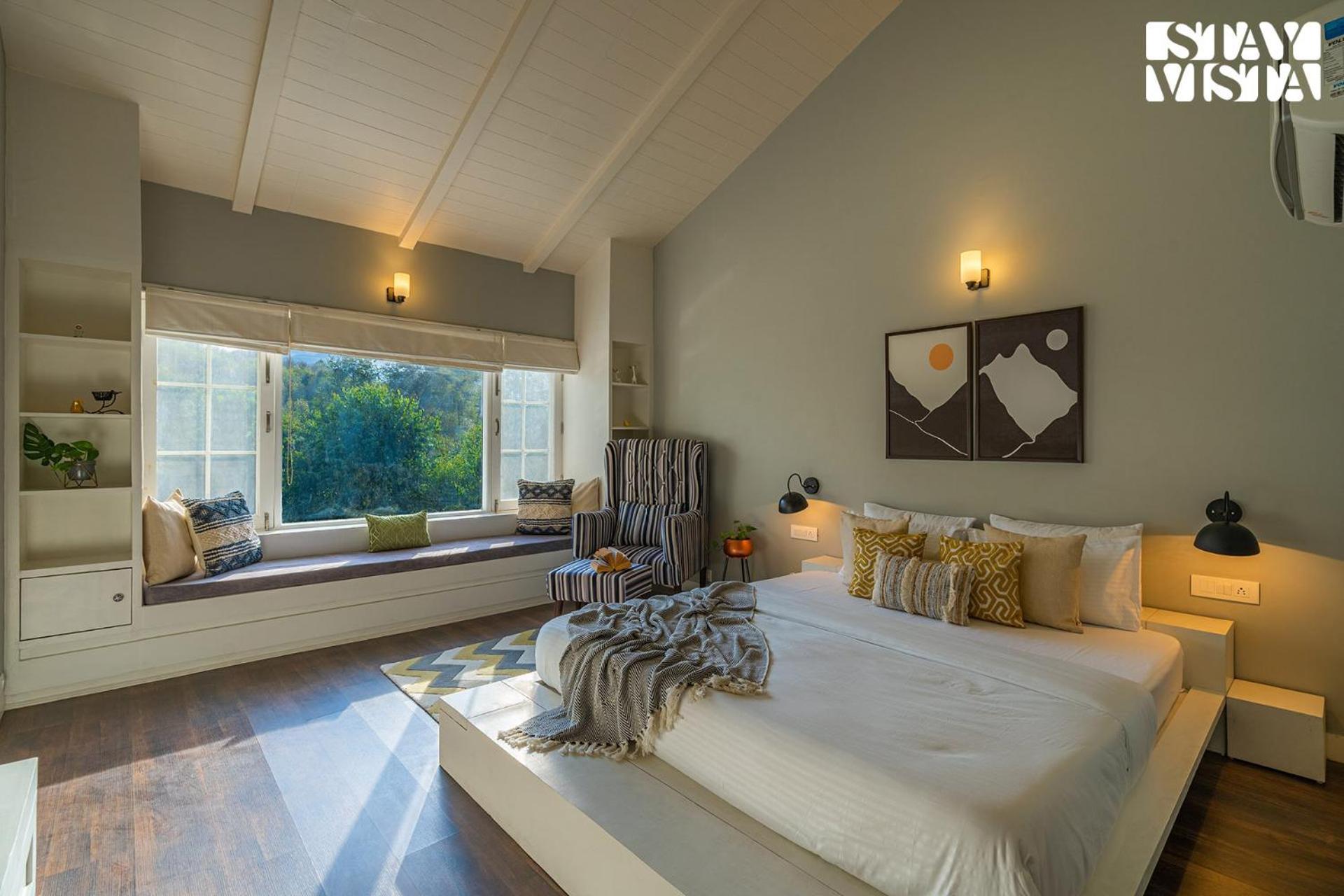Villa Stayvista At Riverside Symphony - Bonfire, Bbq, Wifi *