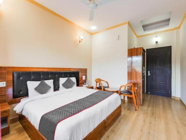 Hotel The Mountain !! Scenic Mountain View ! Parking ! Restaurant ! Tasty Food ! Preferred Manali (Himachal Pradesh)
