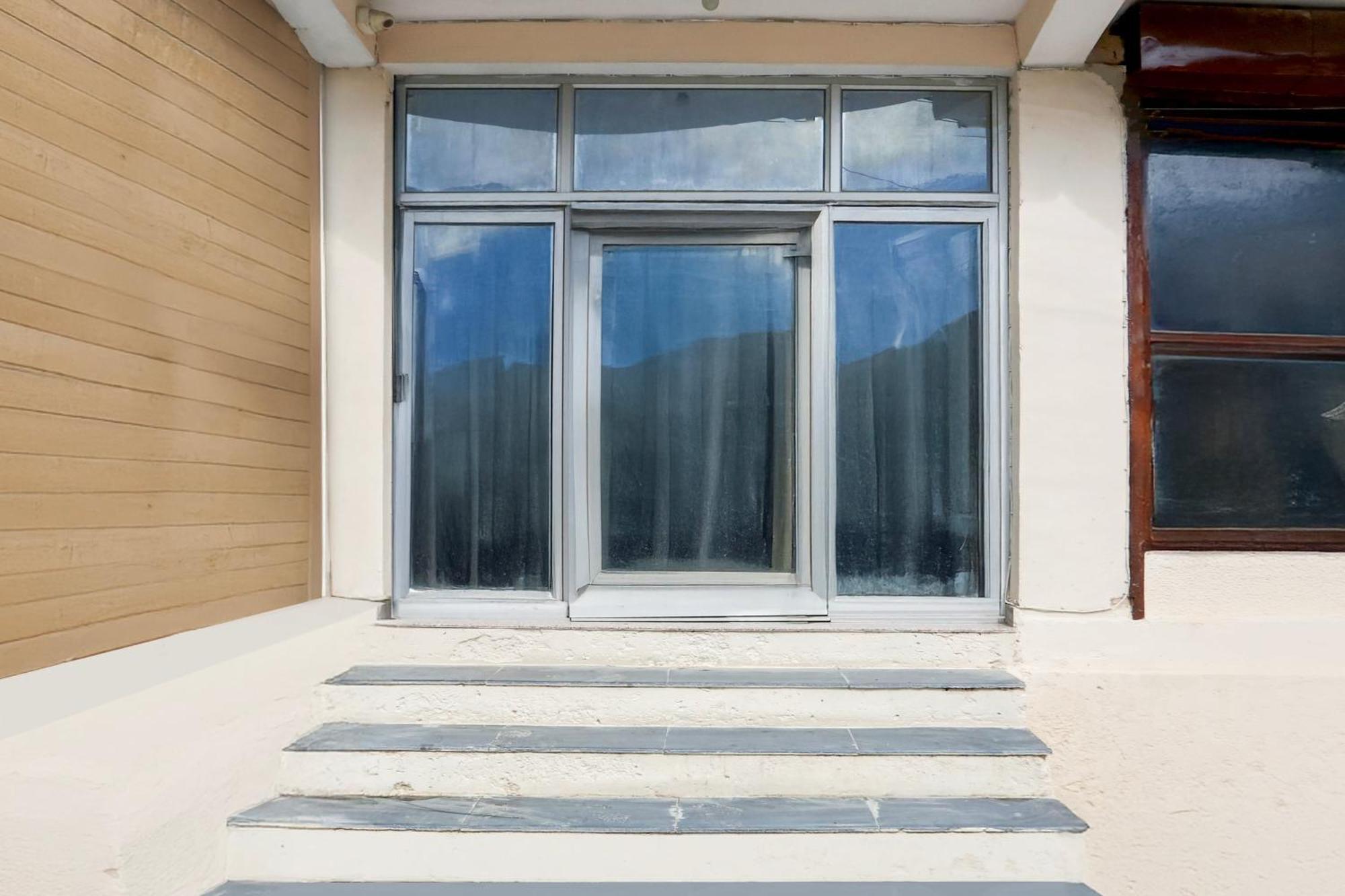 Super O Aleo Near Mall Road Formerly Aman Hotel Manali (Himachal Pradesh)
