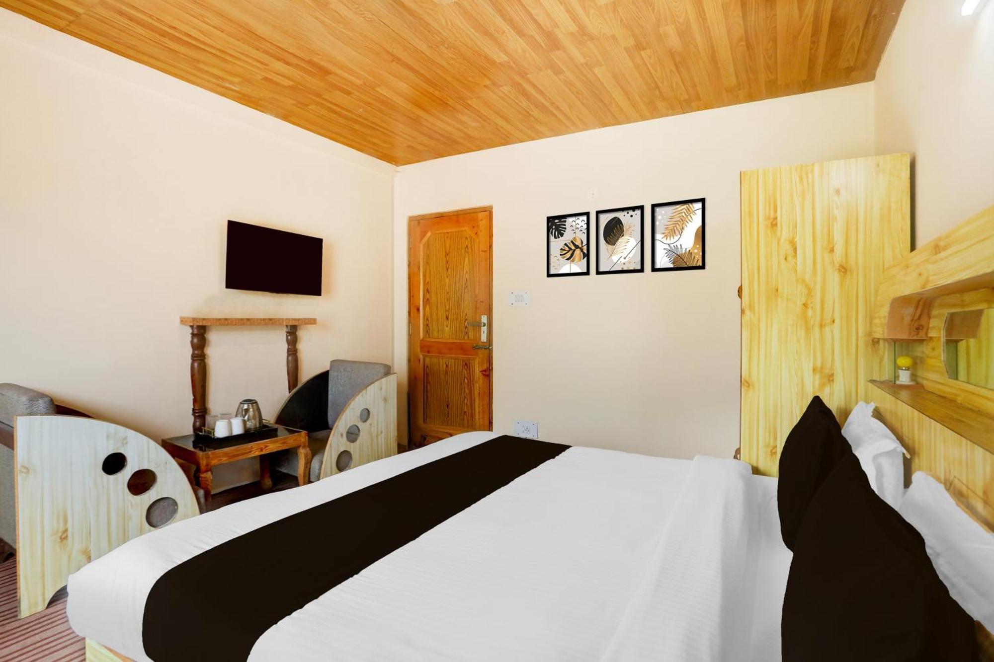 Super O Aleo Near Mall Road Formerly Aman Hotel Manali (Himachal Pradesh)