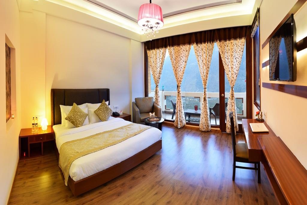 Kamay The Serenity & Resort 4*