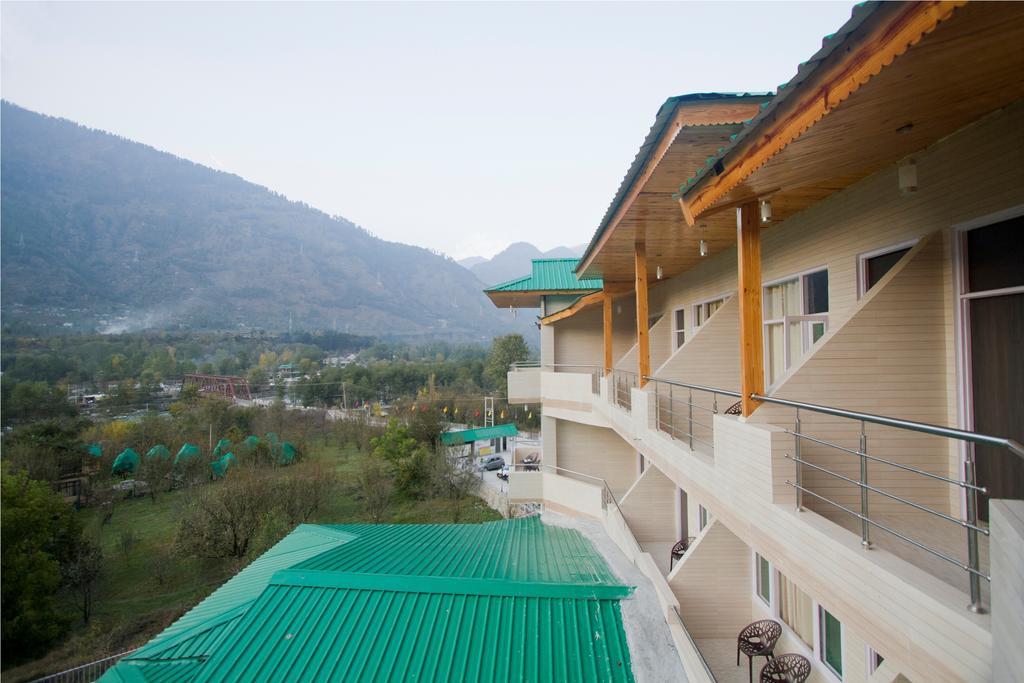 Resort Adb Snow Touch Manali (Himachal Pradesh)