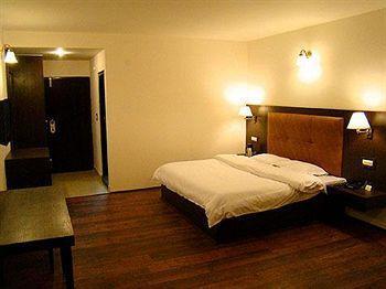 Resort Sandhya &