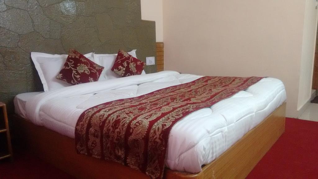 Chichoga Manali (Himachal Pradesh)