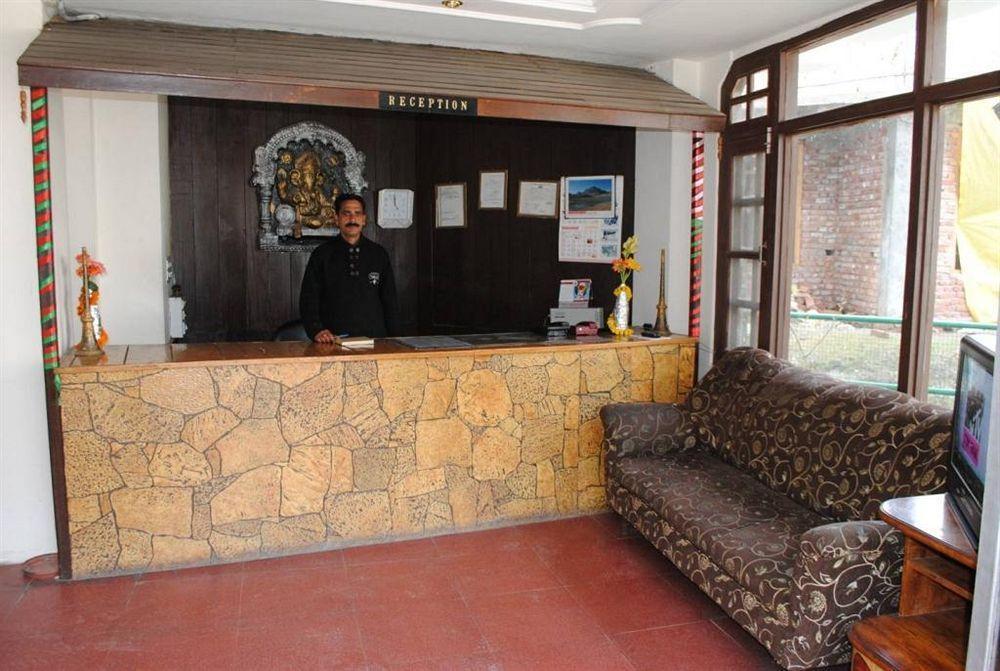 Hadimba Way - Rated And Awarded In !! Balcony Hotel Manali (Himachal Pradesh)