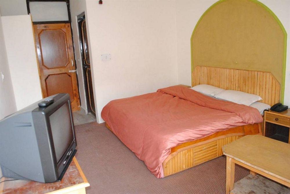 Hadimba Way - Rated And Awarded In !! Balcony 3* Manali (Himachal Pradesh)