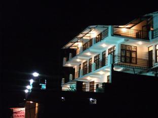 Jain Inn 2*