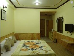 Hotel Snow Peak Retreat Manali (Himachal Pradesh)