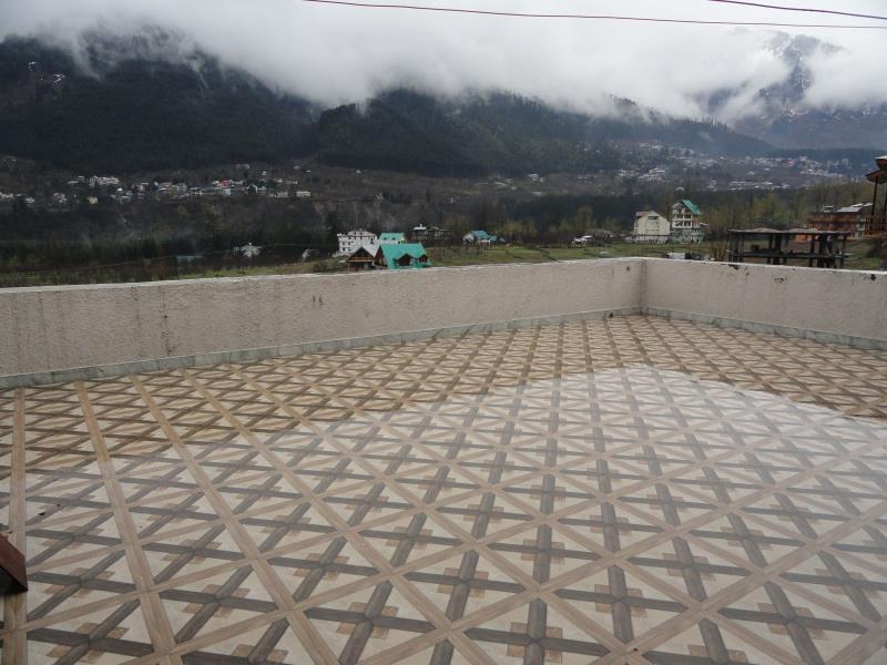 President Hotel Manali (Himachal Pradesh)
