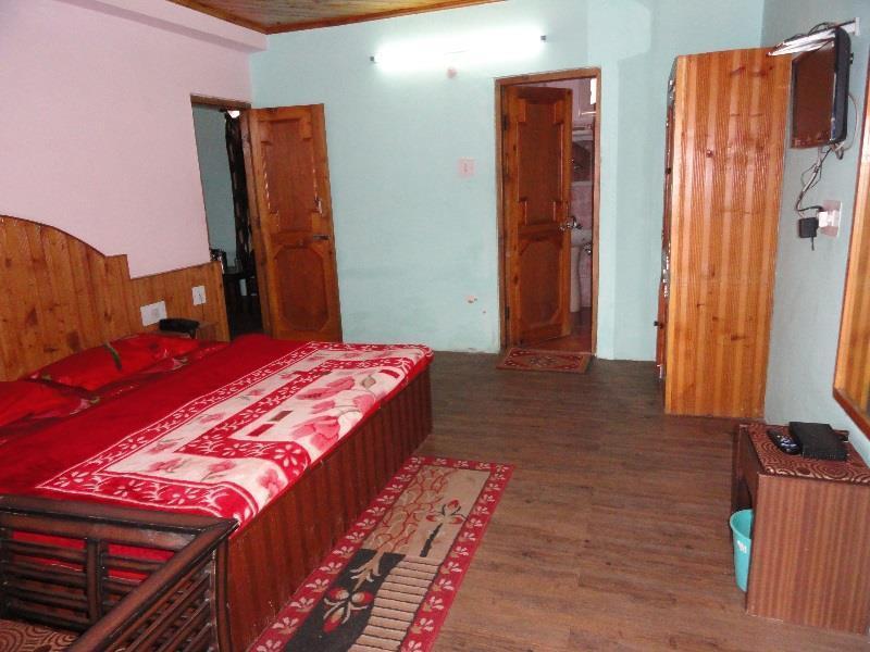 Aastha Regency Hotel Manali (Himachal Pradesh)