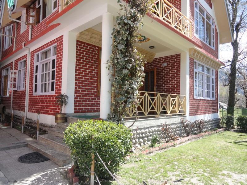 Hotel Chandramukhi Manali (Himachal Pradesh)