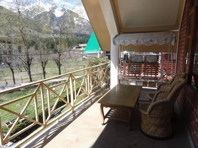 Chandramukhi Hotel Manali (Himachal Pradesh)