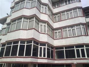 Hotel Out Town 3*