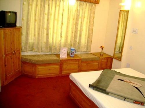 Rising Star Resort 2*