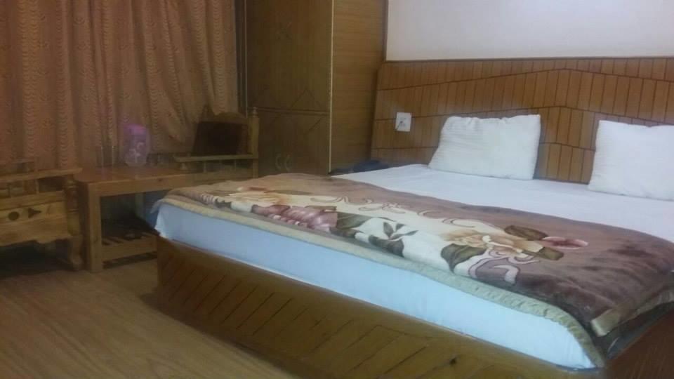 Hotel Kanyal Heights *