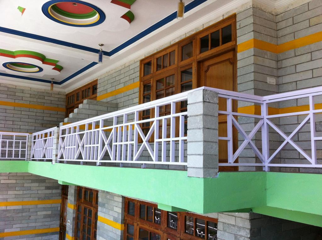Aryavart Hotel Hotel