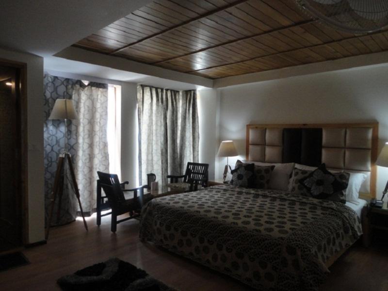 Swiss Wood 3*