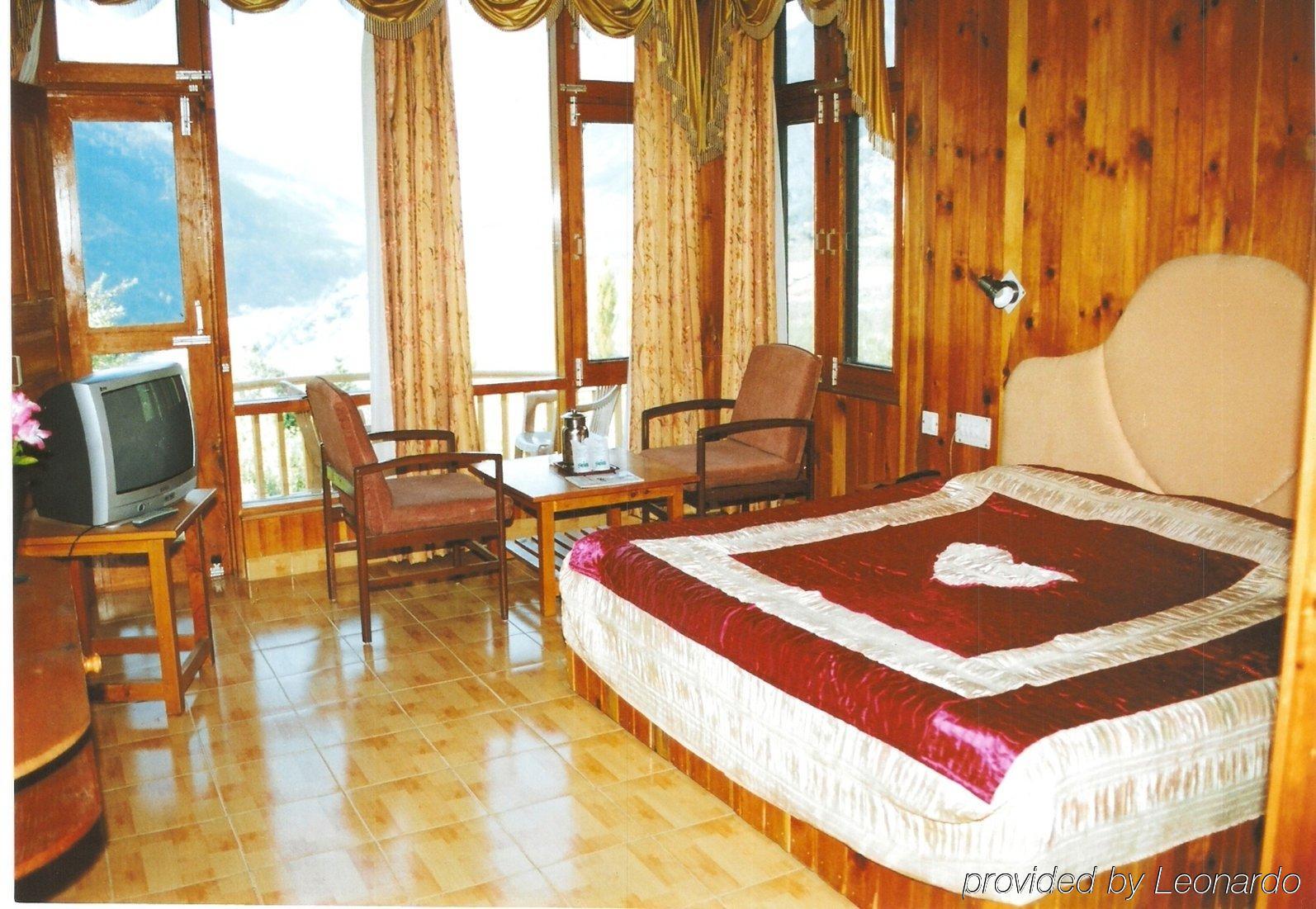 Sarthak Resorts-reside In Nature With View, 9 Kms From Mall Road