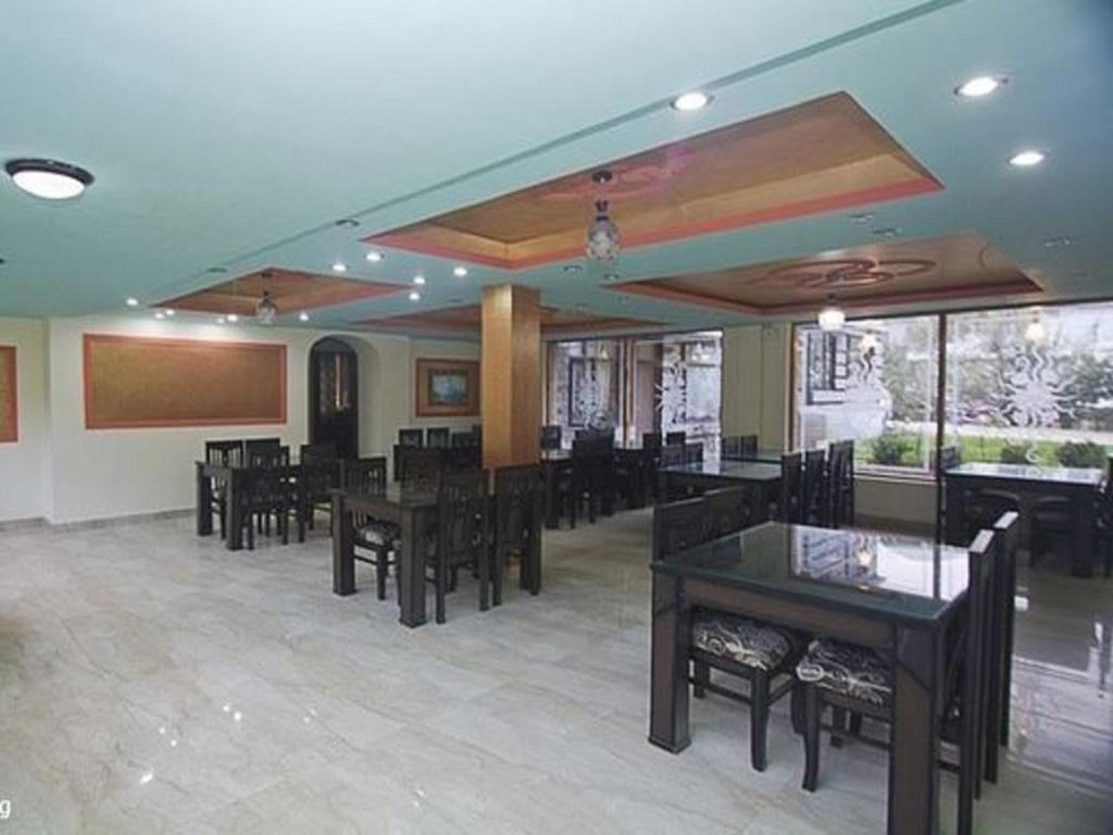 The Grand Welcome 3* Manali (Himachal Pradesh)