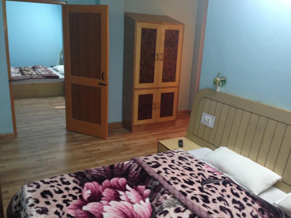 Ridge View Hotel 4*