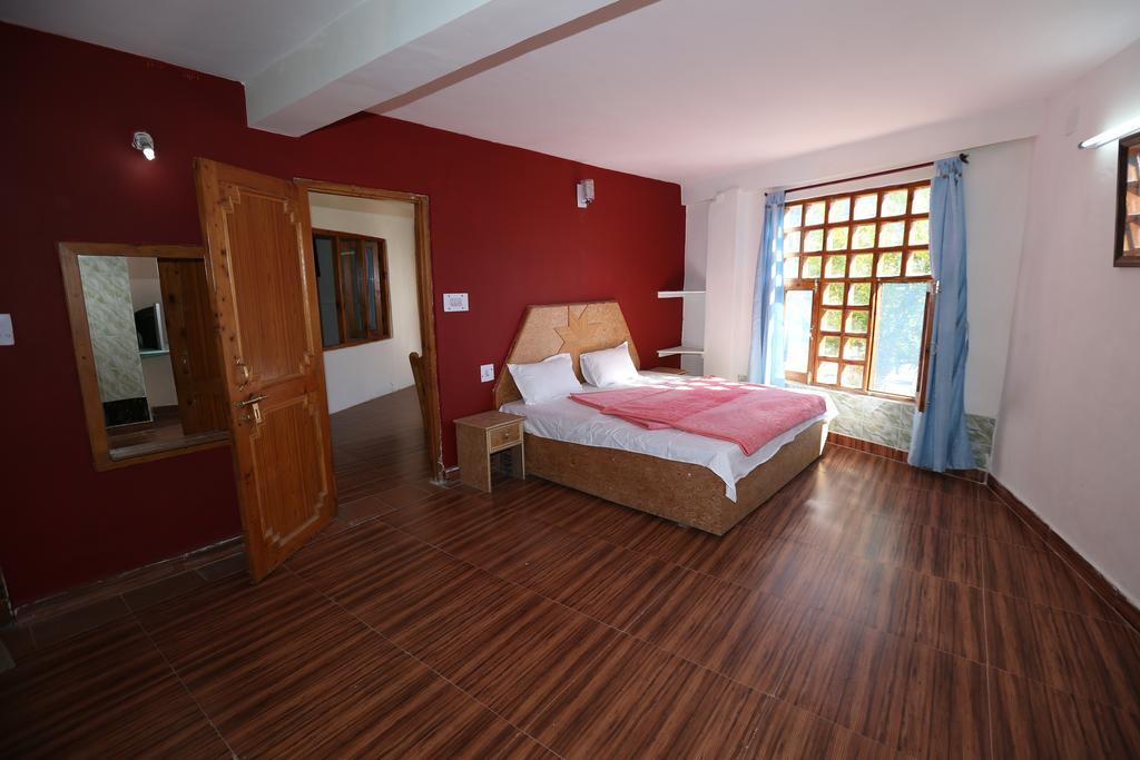 Ridge View Hotel