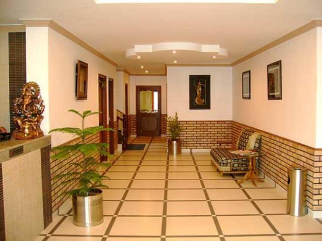 Hotel The Royal Regency