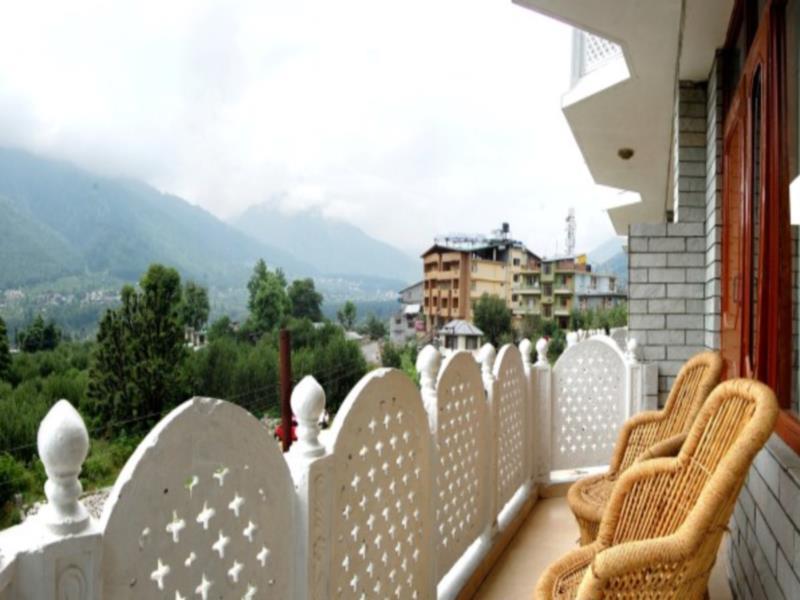 Neha Palace Hotel