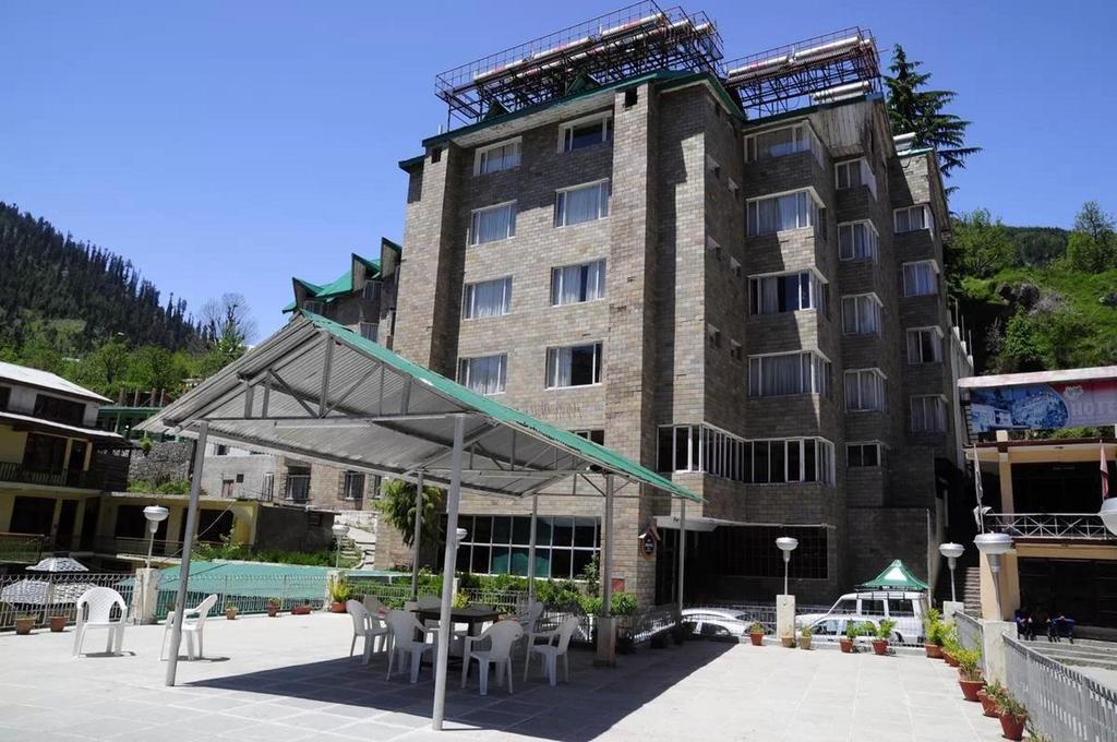Golden Tulip Manali (Himachal Pradesh)