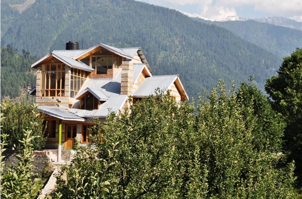 Kartik Holiday Manali (Himachal Pradesh)