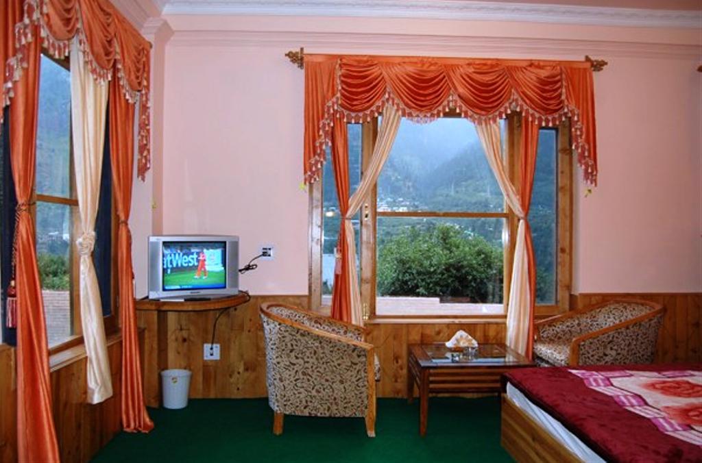 Homestay Kartik Holiday Manali (Himachal Pradesh)