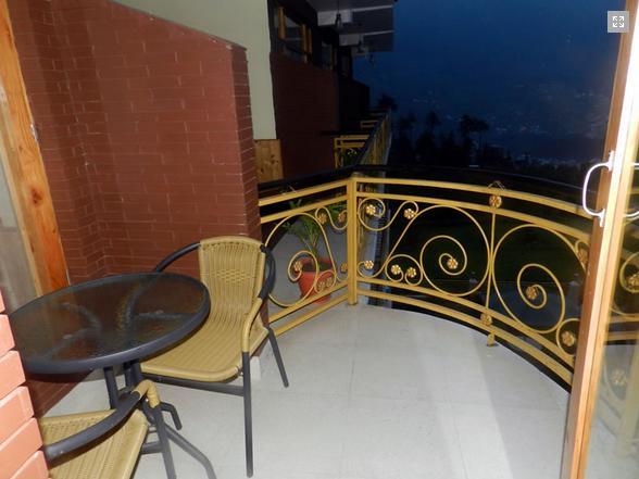 Hotel Snow Peak Retreat Manali (Himachal Pradesh)