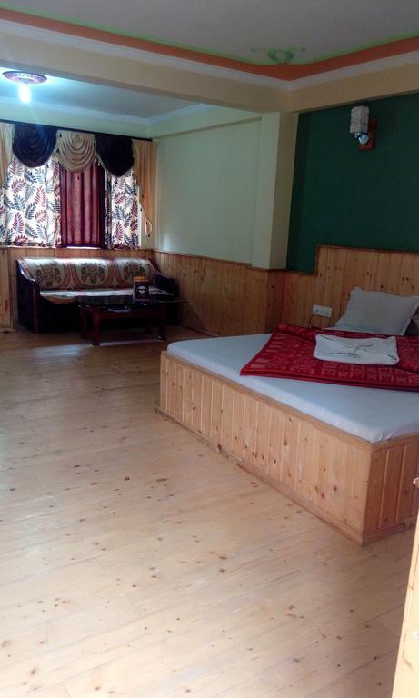 Guest house Suraj *