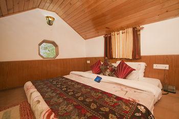 Oyo Premium Upper Rangri Manali (Himachal Pradesh)