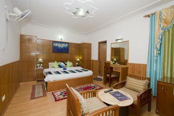 Oyo Premium Upper Rangri Manali (Himachal Pradesh)