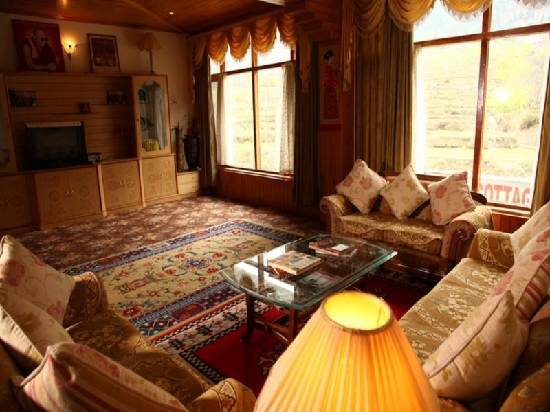 Hotel Karma Manali (Himachal Pradesh)