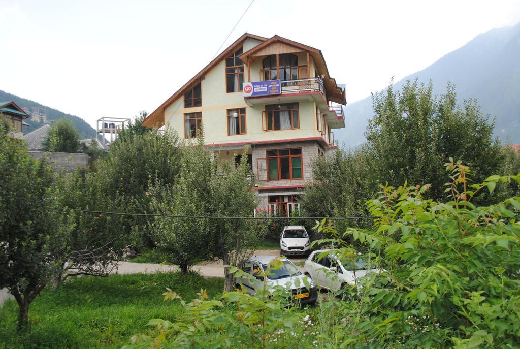 Bed & Breakfast Oyo 13232 Red Rose