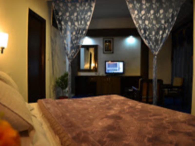Hotel Imperial Palace Manali (Himachal Pradesh)