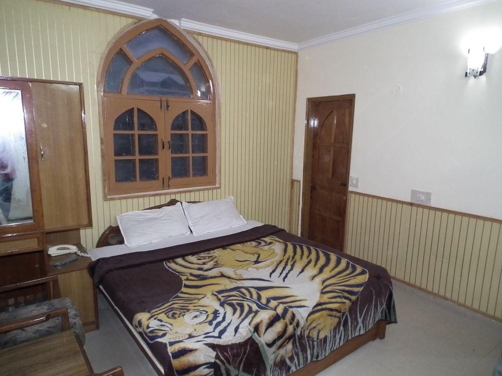 Crystal Manali (Himachal Pradesh)