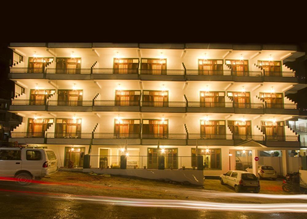 Hotel Oyo Rooms Rangri Valley Manali Manali (Himachal Pradesh)
